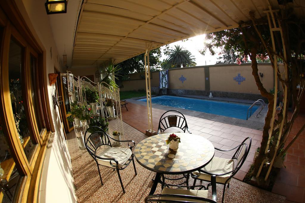 Hotel Puerto De Vega Вальенар Экстерьер фото