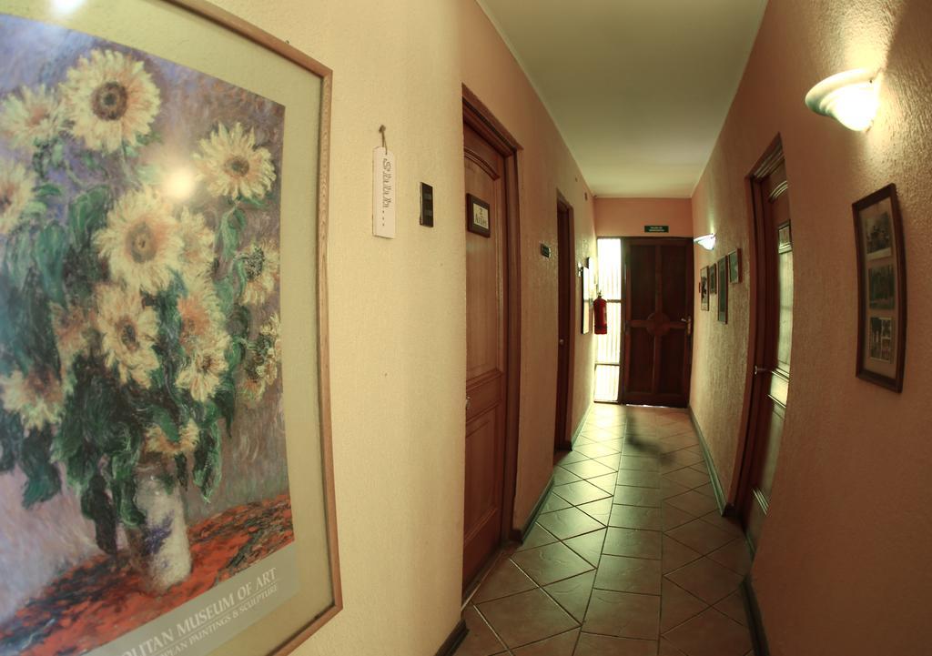 Hotel Puerto De Vega Вальенар Экстерьер фото