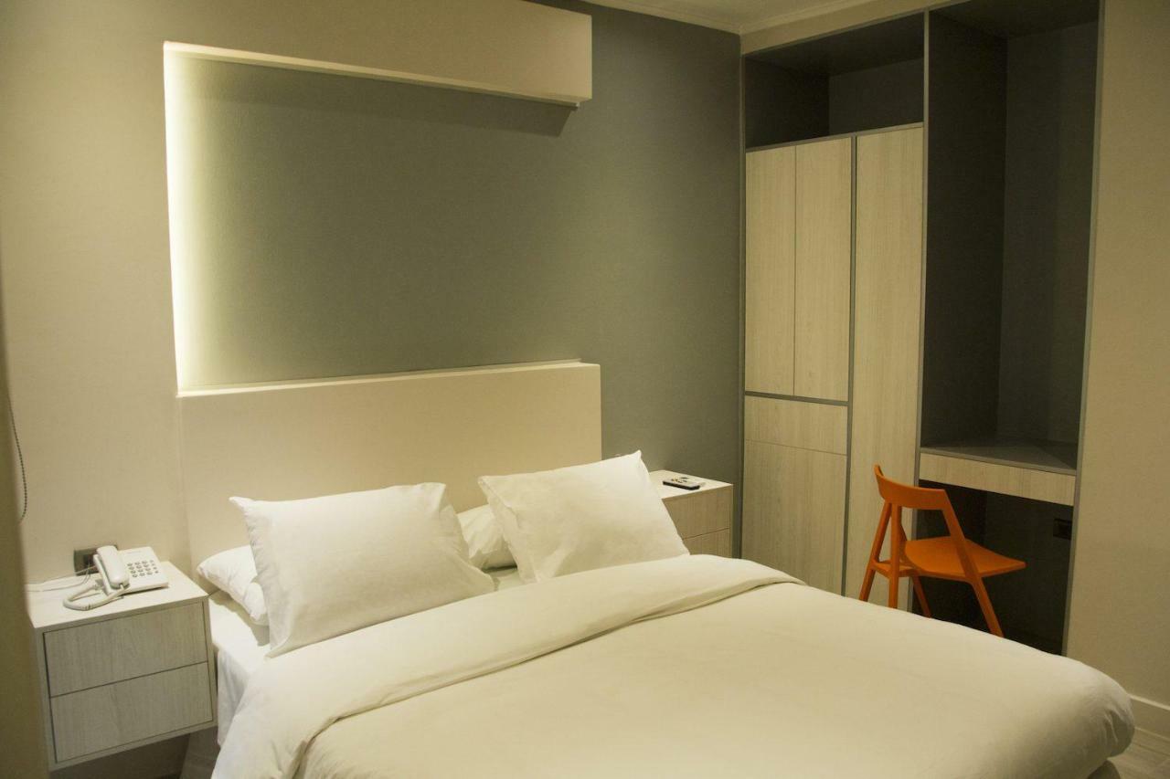 Hotel Puerto De Vega Вальенар Экстерьер фото